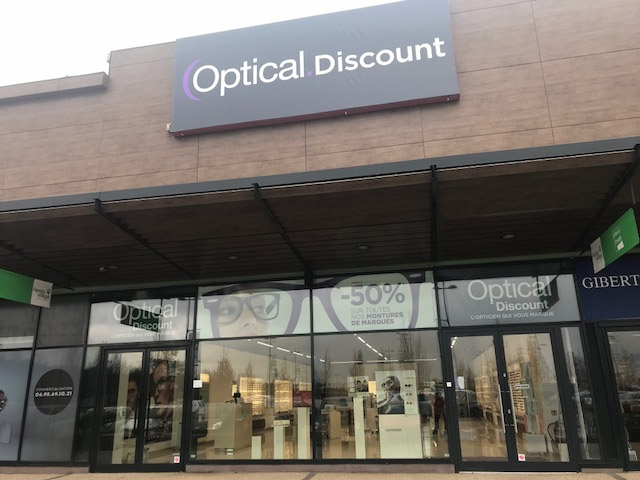 Boutique Optical Discount : Centre Family Village ...